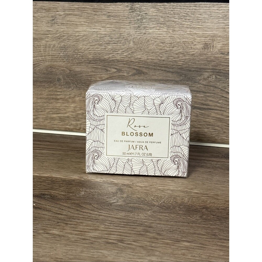 JAFRA ROSE BLOSSOM EAU DE PARFUM 1.7 OZ BRAND NEW & SEALED